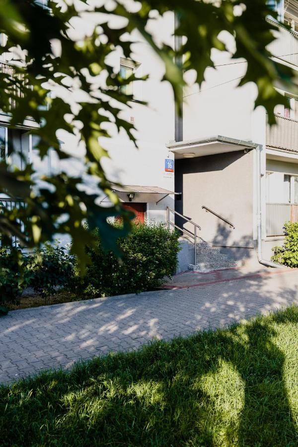 شقة Warsaw Concierge Kinowa Gardens المظهر الخارجي الصورة